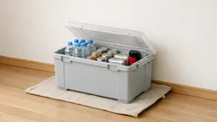 防災グッズの収納ボックスで壁紙と床が傷む原因と今日からできる対策