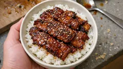 市販の焼き肉のたれ＋コチュジャンで作る、しっかり味の牛カルビ弁当